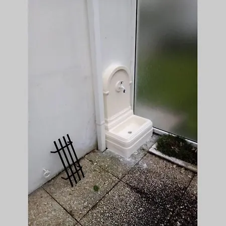 Résidence Accès Direct à La Avec Terrasse Jardin *